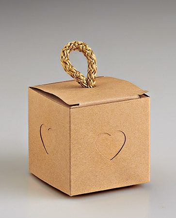 ΜΠΟΜΠΟΝΙΕΡΑ ΧΑΡΤΙΝΟ ΚΟΥΤΑΚΙ CRAFT ΜΕ ΚΑΡΔΙΑ 5.5x5.5x5.5