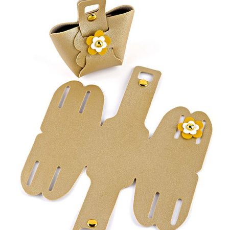 ΜΠΟΜΠΟΝΙΕΡΑ ΤΣΑΝΤΑΚΙ ΧΡΥΣΟ ΑΠΟ ΔΕΡΜΑΤΙΝΗ 9X6X9CM